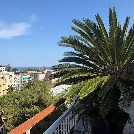 Apartmán Rhs - Attico Degli Inglesi Terrazzo & Vista Mare